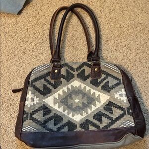 Myra Bag- Shoulder Bag